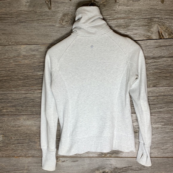 Lululemon jacket - Picture 4 of 5